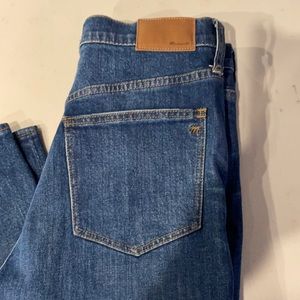 MADEWELL “HIGH-RISE SLIM BOYJEANS”